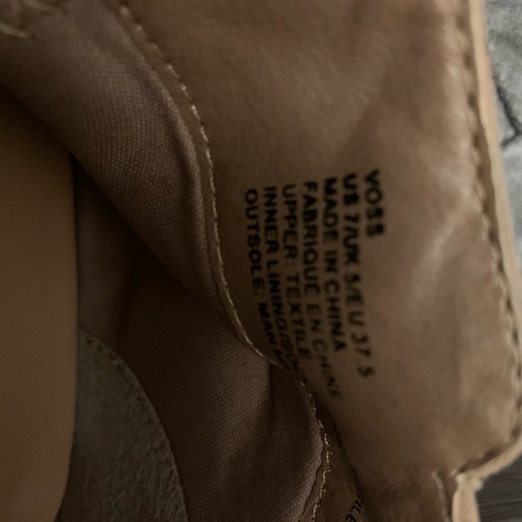 Ankle boots - Picture 2 of 3